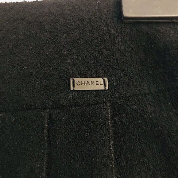 CHANEL Classic Pleated Skirt. - Picture 2 of 10